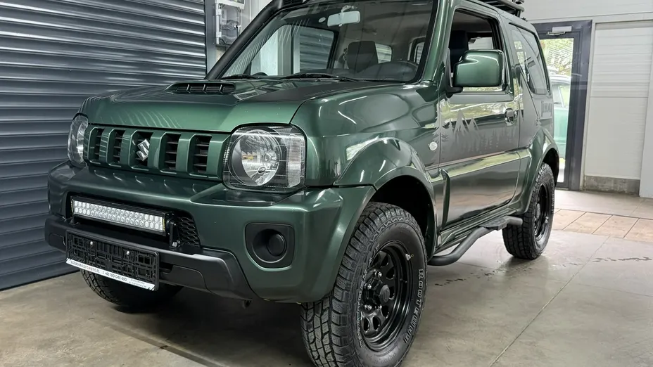 SUZUKI Jimny -