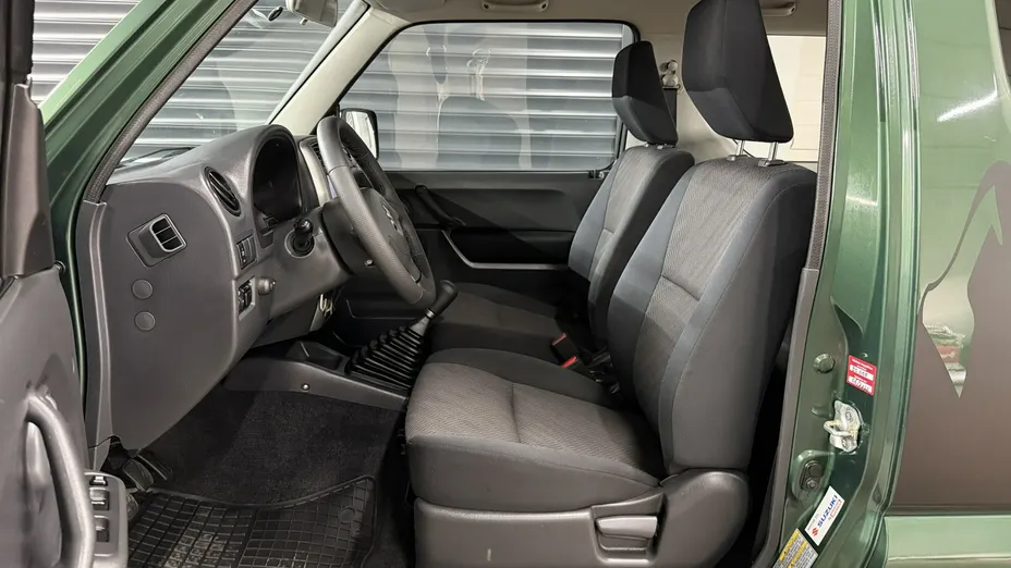SUZUKI Jimny -
