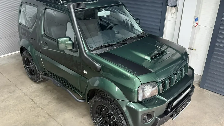 SUZUKI Jimny -