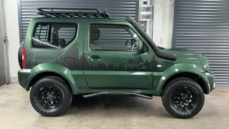 SUZUKI Jimny -