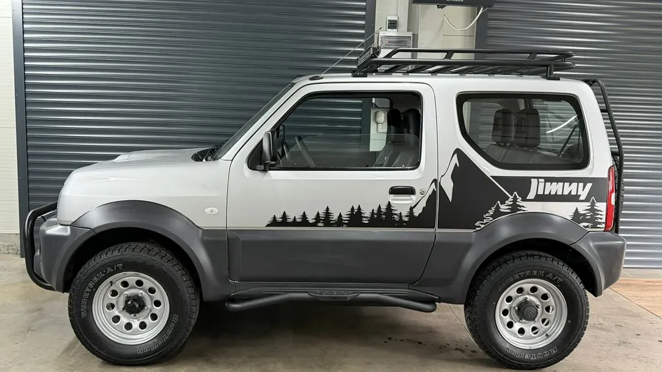 SUZUKI Jimny -