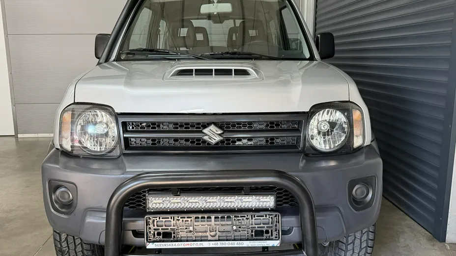 SUZUKI Jimny -
