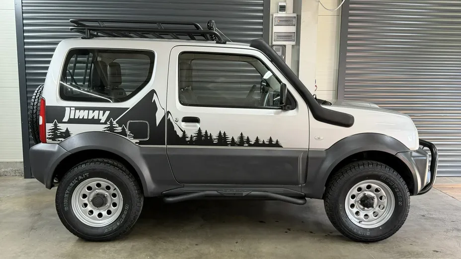 SUZUKI Jimny -