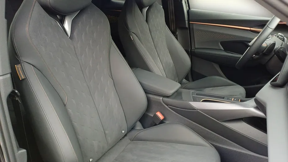 CUPRA Terramar -