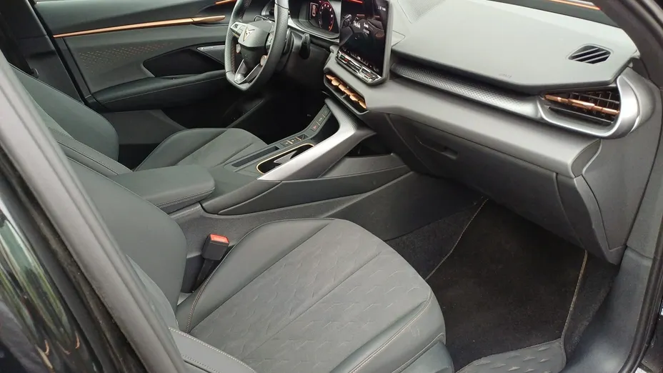 CUPRA Terramar -
