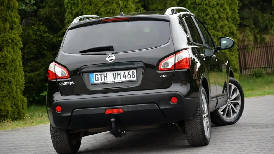 NISSAN Qashqai -