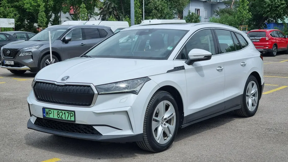SKODA Enyaq -