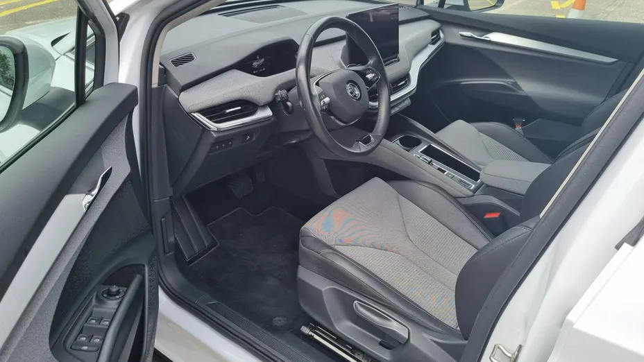 SKODA Enyaq -