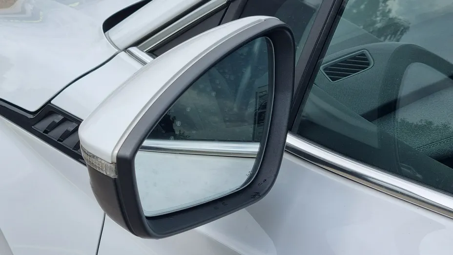 SKODA Enyaq -