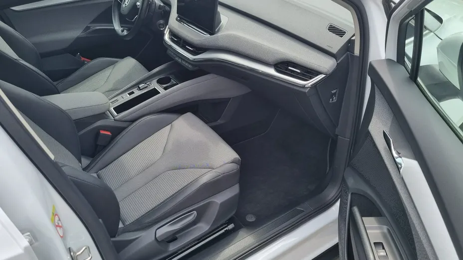 SKODA Enyaq -