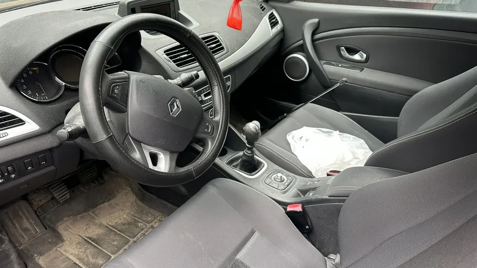 RENAULT Megane -