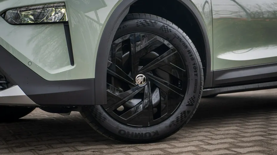 SKODA Elroq -