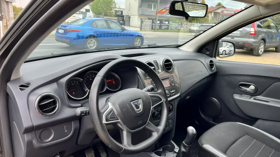 DACIA Sandero -