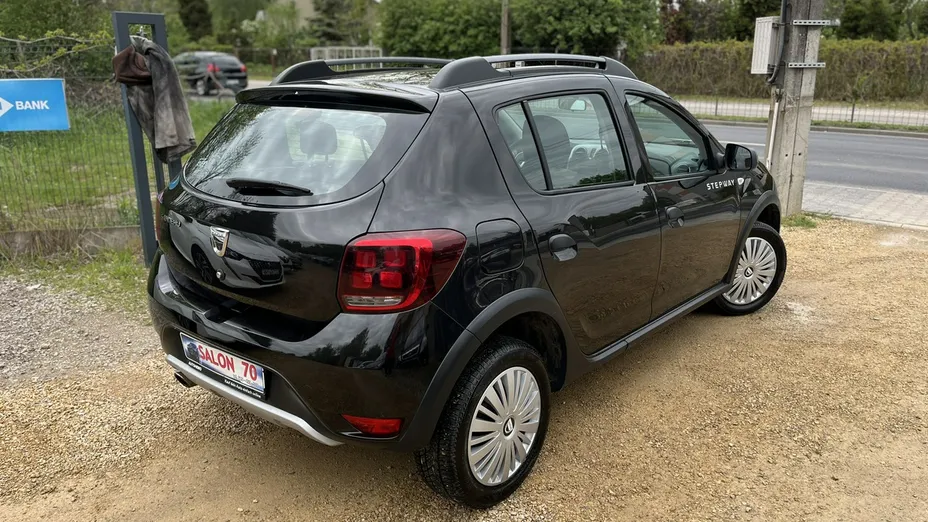 DACIA Sandero -
