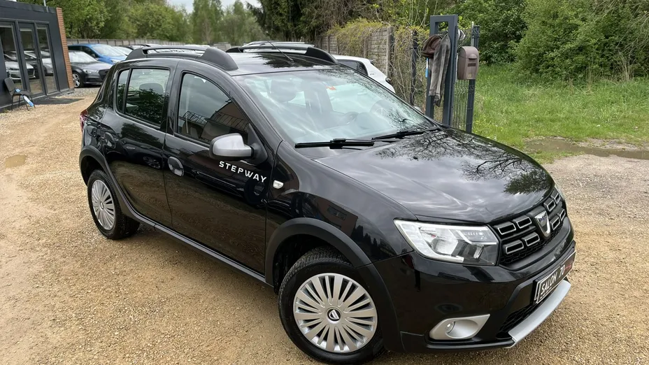 DACIA Sandero -