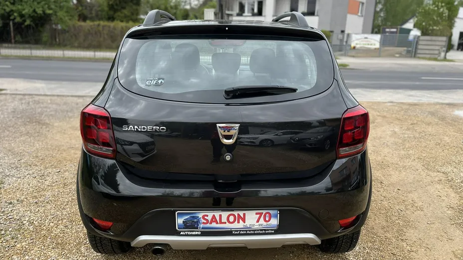 DACIA Sandero -