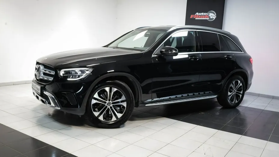 MERCEDES-BENZ GLC -