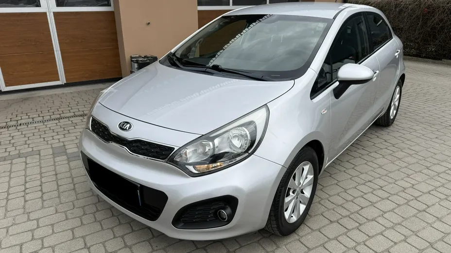 KIA Rio -