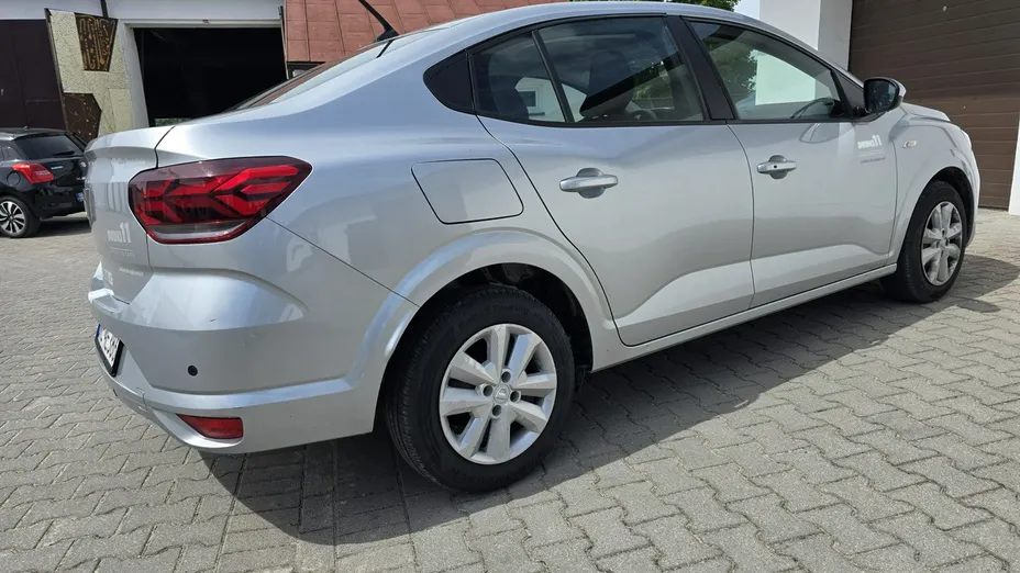 DACIA Logan -