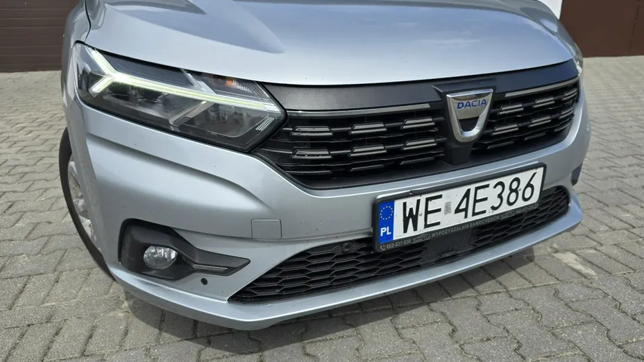 DACIA Logan -