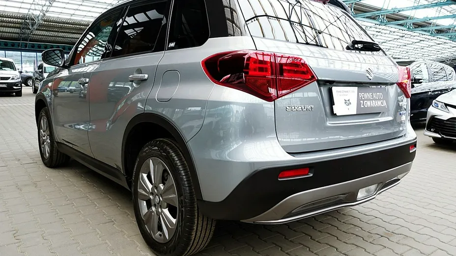 SUZUKI Vitara -