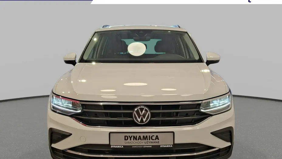 VOLKSWAGEN Tiguan -