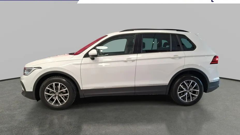 VOLKSWAGEN Tiguan -