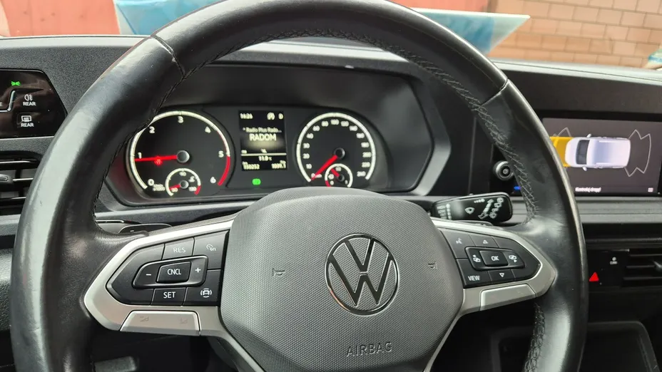 VOLKSWAGEN Caddy -