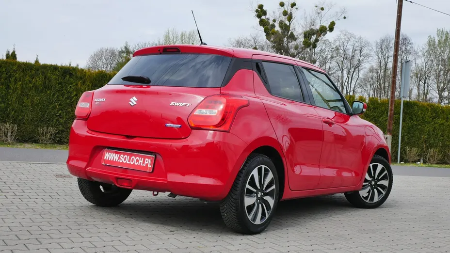 SUZUKI Swift -
