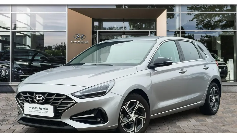 HYUNDAI i30 -
