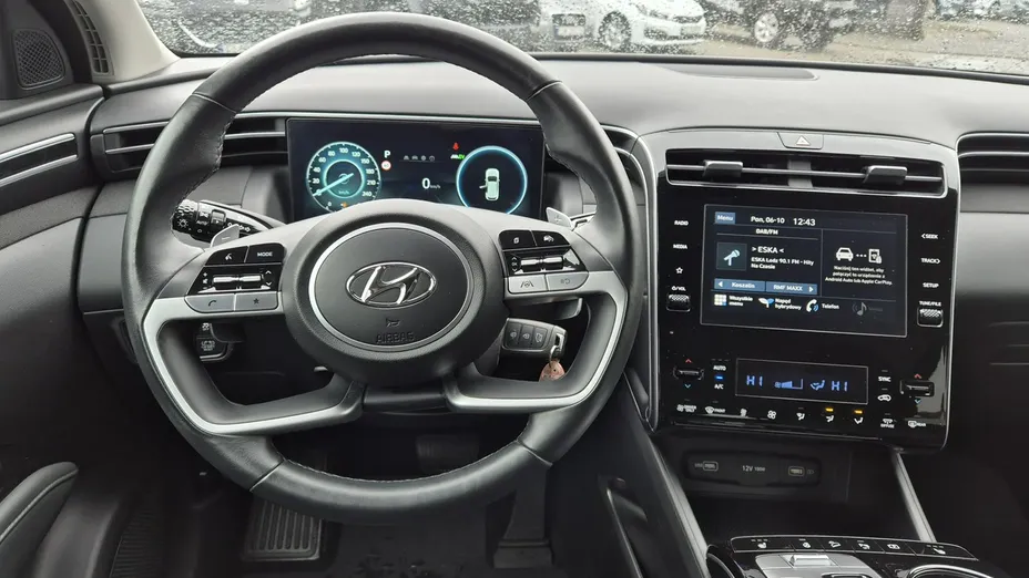 HYUNDAI Tucson -