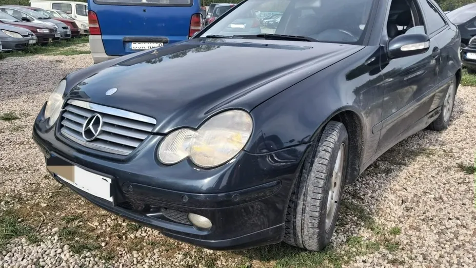 MERCEDES-BENZ C Klasa -