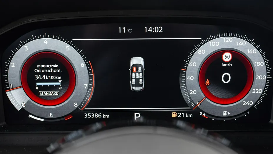 NISSAN X-Trail -