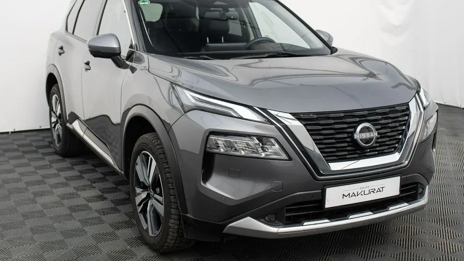 NISSAN X-Trail -