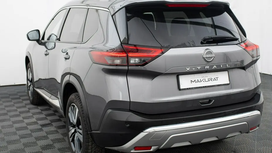NISSAN X-Trail -