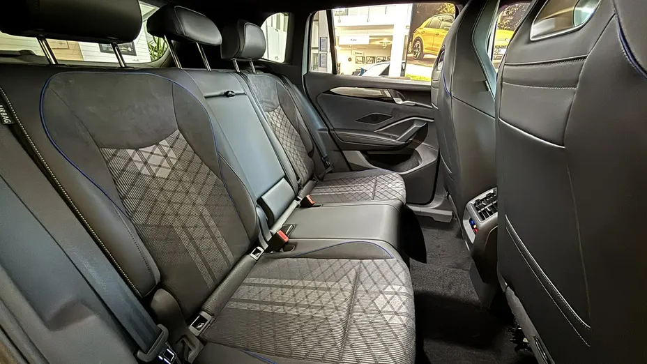 VOLKSWAGEN Tiguan -
