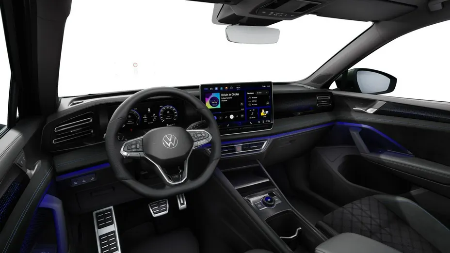VOLKSWAGEN Tiguan -