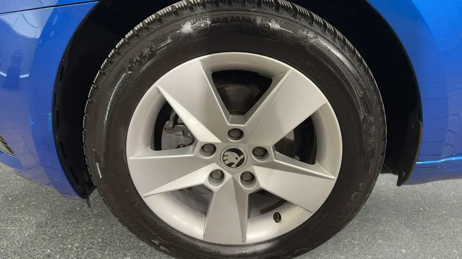 SKODA Octavia -