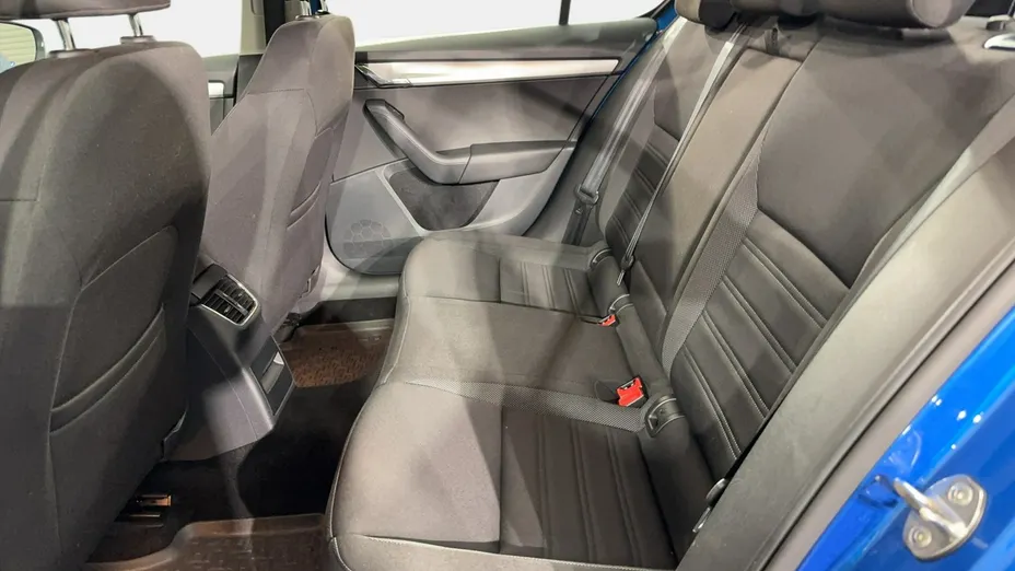 SKODA Octavia -
