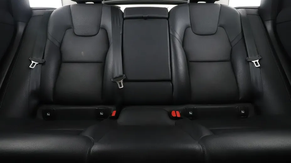 VOLVO XC60 -