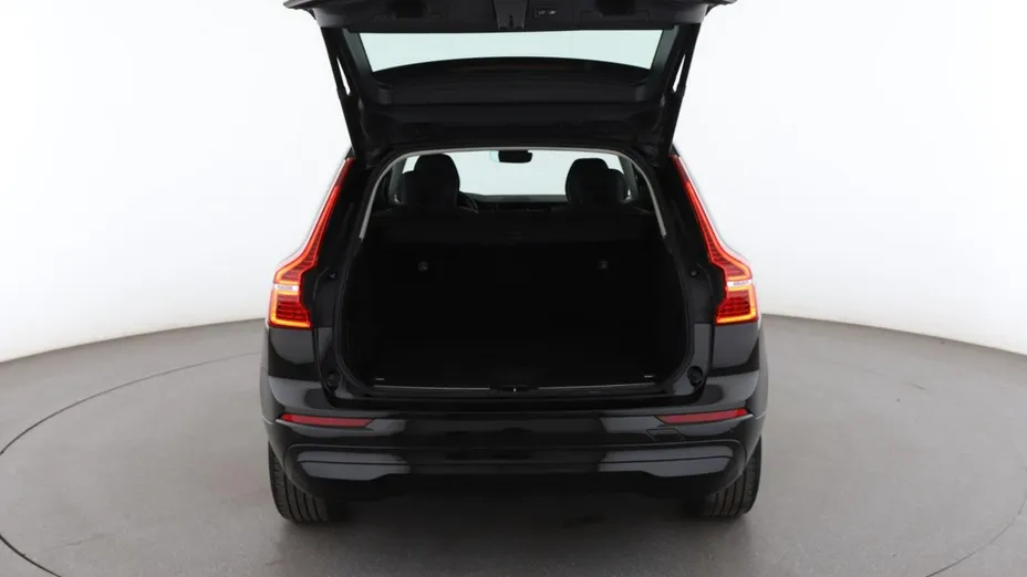 VOLVO XC60 -