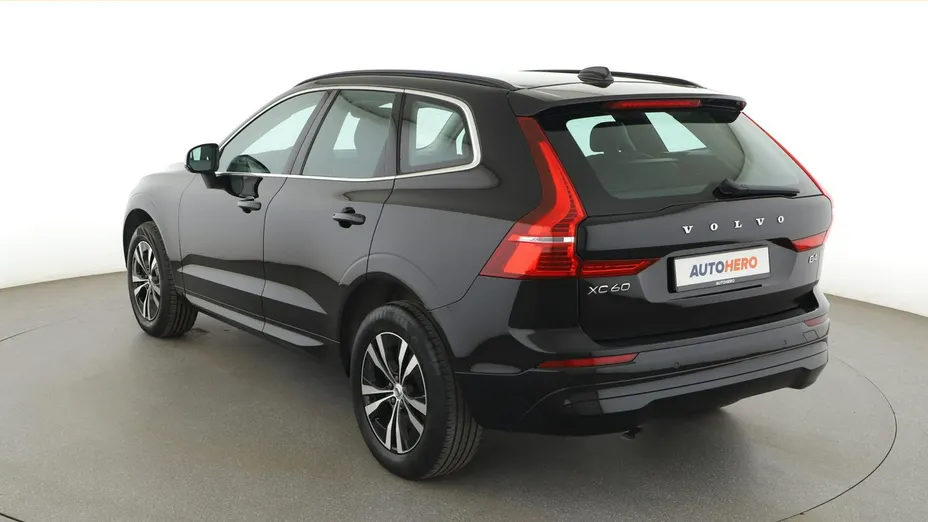 VOLVO XC60 -