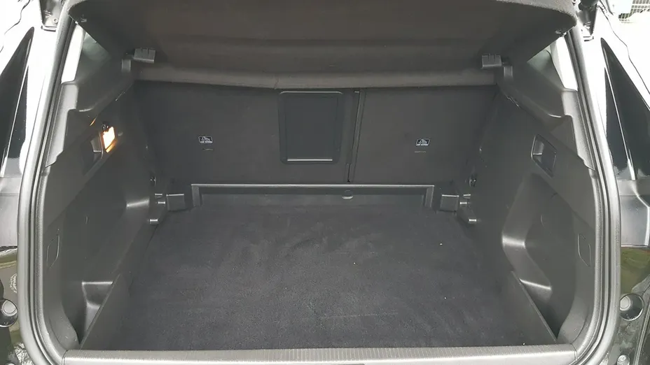 OPEL Grandland X -