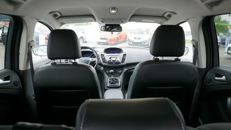 FORD Kuga -