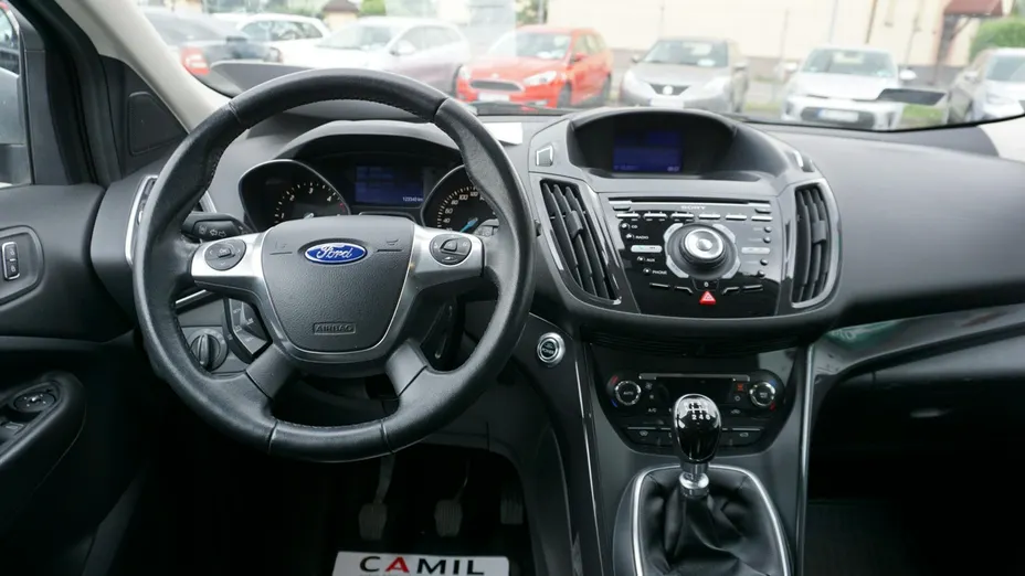 FORD Kuga -
