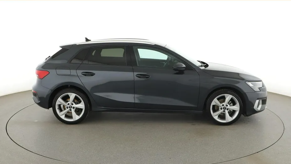 AUDI A3 -