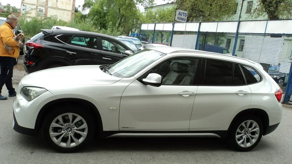 BMW X1 -