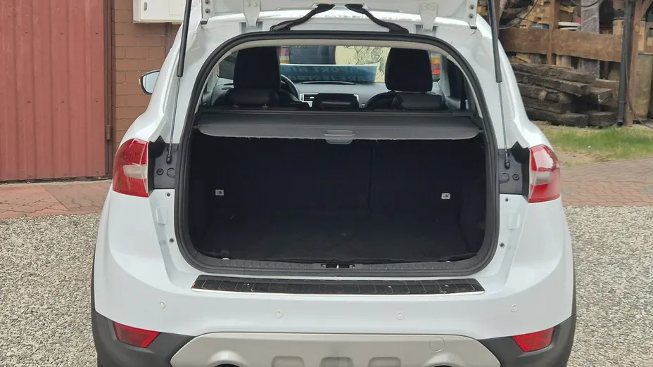 FORD Kuga -