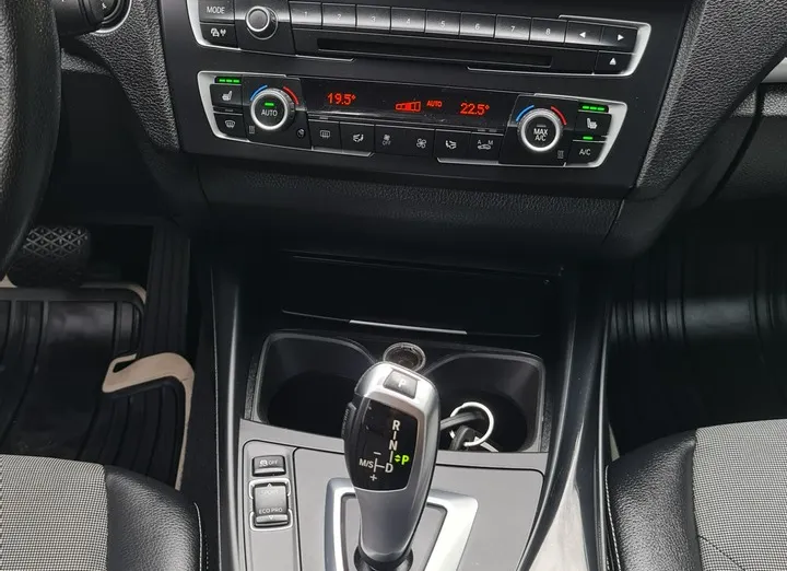 BMW Seria 1 -