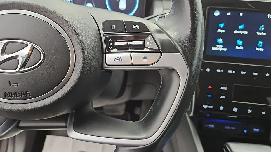 HYUNDAI Tucson -